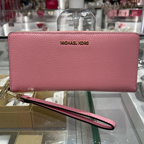 Michael Kors Handbags - MICHAEL KORS JST 
Leather Continental Wristlet Phone Case Wallet 
Carnation 
NWT